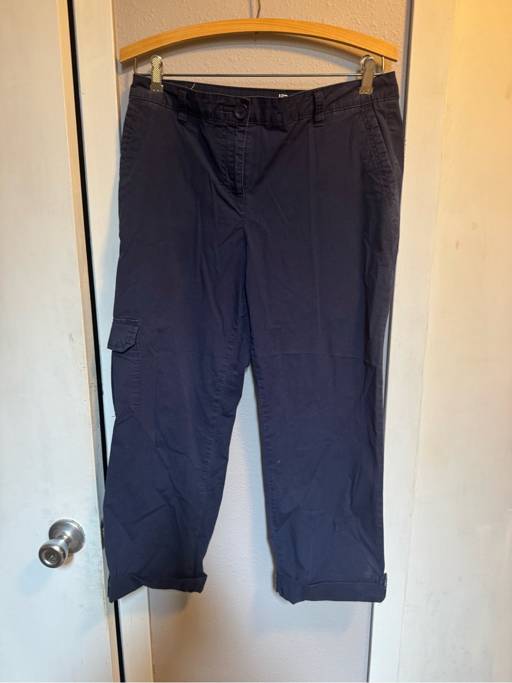 Liz Claiborne Navy Cargo Pants with Side Pocket